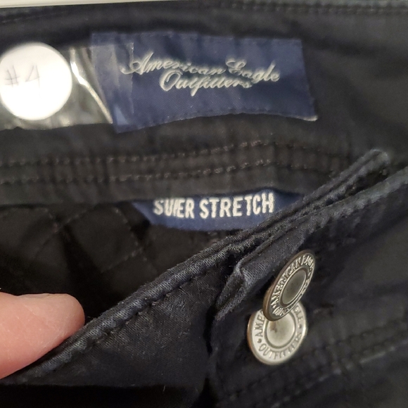 American Eagle Outfitters Black Casual Quilted Pants - Picture 9 of 9